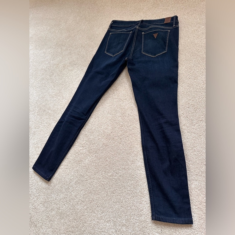 Guess Skinny jeans! Size 30. Worn once!